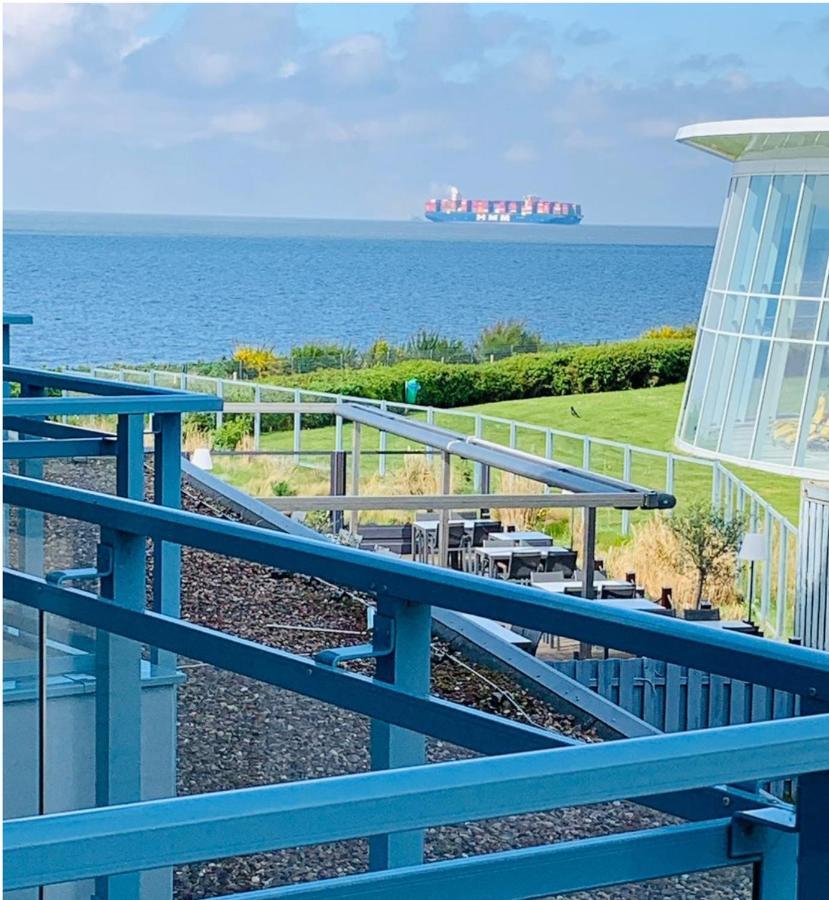 Duhnentraum Bestlage Am Sandstrand, Balkon,Meerblick, Parkplatz, Aufzug, Wlan, Bettwaesche,Handtuecher,Netflix Uvm Куксхавен Екстериор снимка