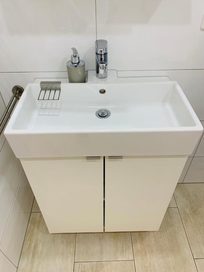 Duhnentraum Bestlage Am Sandstrand, Balkon,Meerblick, Parkplatz, Aufzug, Wlan, Bettwaesche,Handtuecher,Netflix Uvm Куксхавен Екстериор снимка